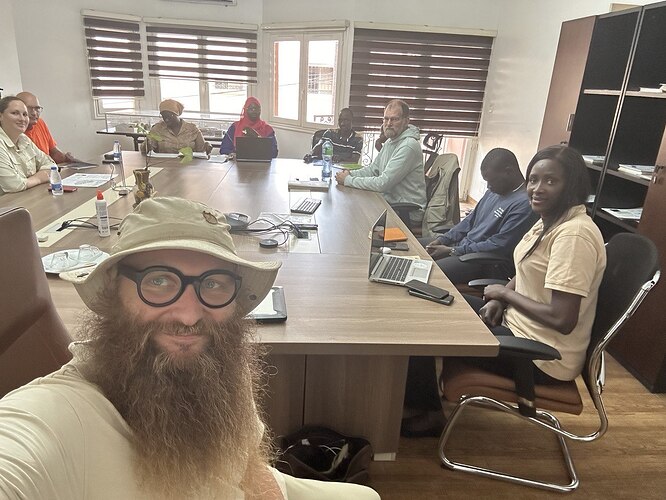 Besuch des Teams von Africa GreenTec Senegal in Dakar